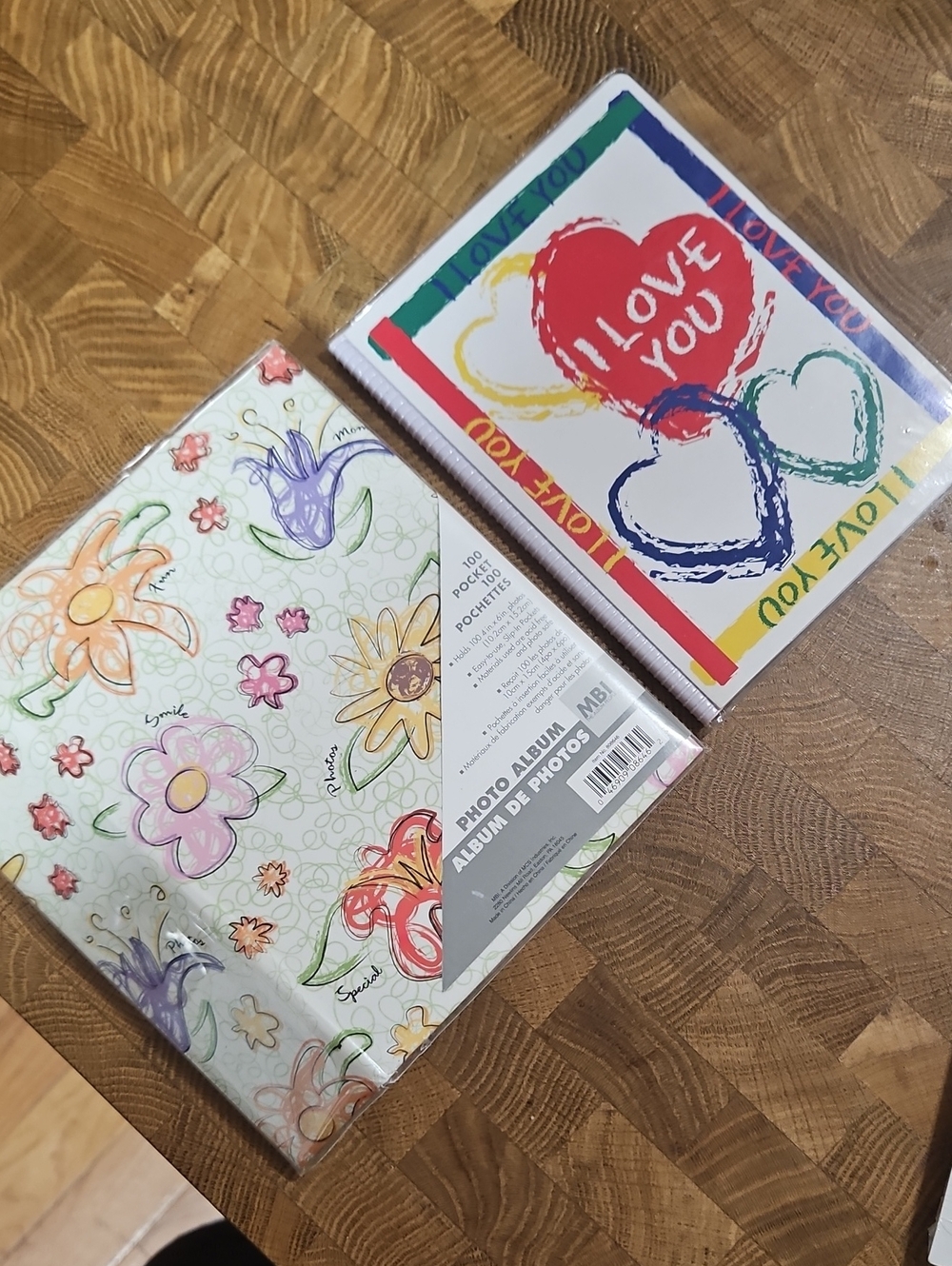 2 Photo Album & Greeting Card Set - Colorful Floral Flower & I Love You Designs